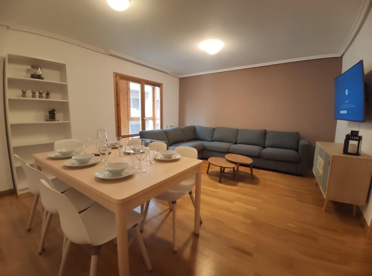 Apartamento Miral21 Jaca Ngoại thất bức ảnh